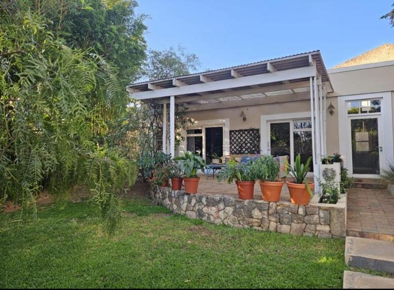 To Let 2 Bedroom Property for Rent in Parktown North Gauteng
