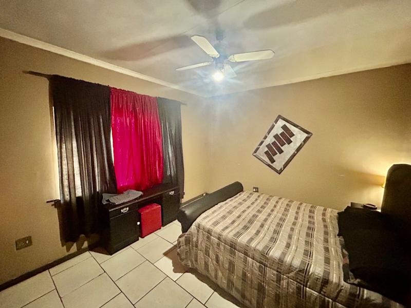 3 Bedroom Property for Sale in Vanderbijlpark CW 3 Gauteng