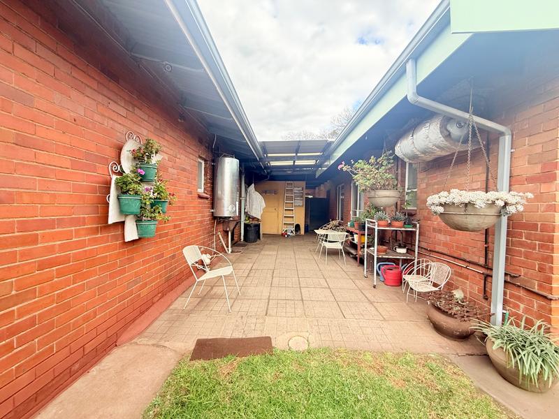 3 Bedroom Property for Sale in Vanderbijlpark CW 4 Gauteng