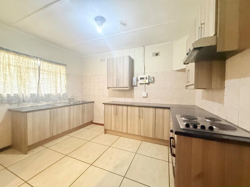 3 Bedroom Property for Sale in Vanderbijlpark Cw 6 Gauteng