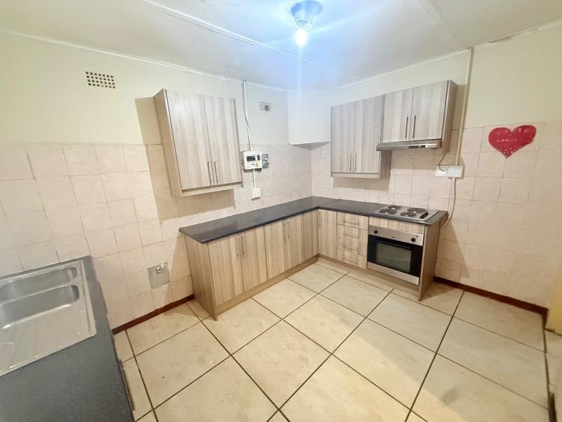 3 Bedroom Property for Sale in Vanderbijlpark Cw 6 Gauteng