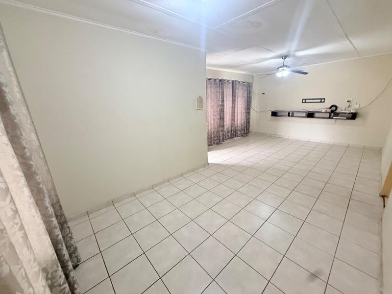 3 Bedroom Property for Sale in Vanderbijlpark Cw 6 Gauteng