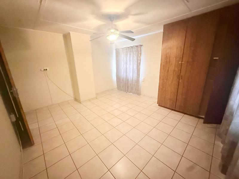 3 Bedroom Property for Sale in Vanderbijlpark Cw 6 Gauteng