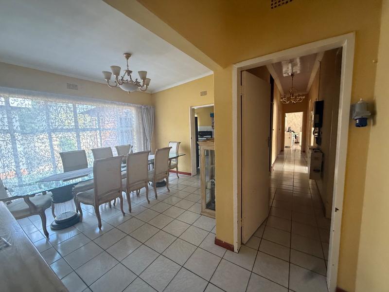 4 Bedroom Property for Sale in Vanderbijlpark SE 7 Gauteng