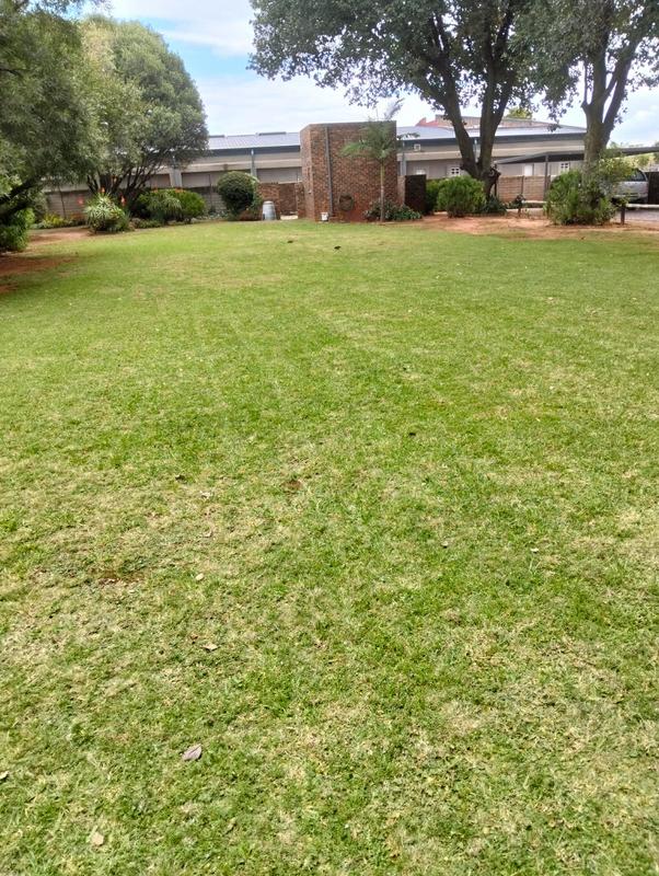 3 Bedroom Property for Sale in Birchleigh North Gauteng