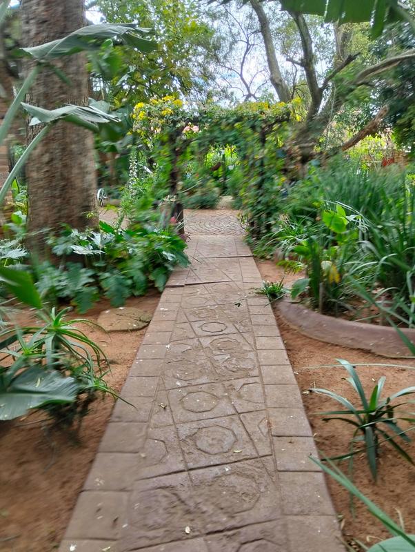 3 Bedroom Property for Sale in Birchleigh North Gauteng