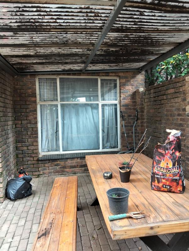 3 Bedroom Property for Sale in Birchleigh North Gauteng