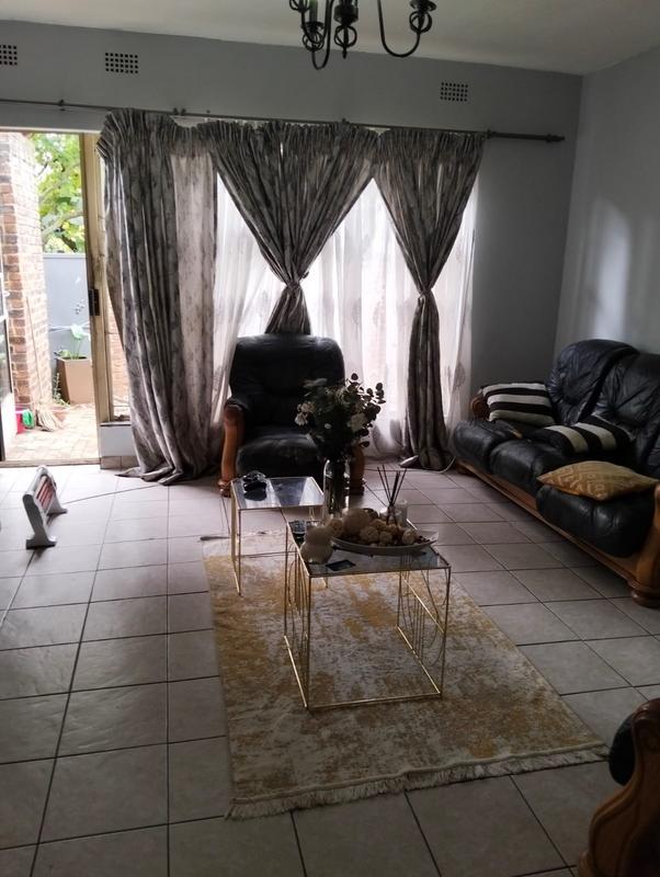 3 Bedroom Property for Sale in Birchleigh North Gauteng