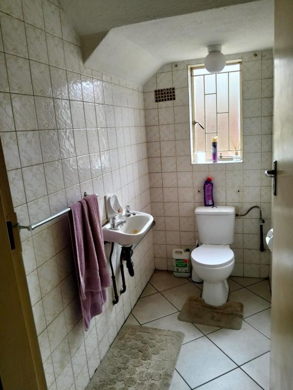3 Bedroom Property for Sale in Birchleigh North Gauteng