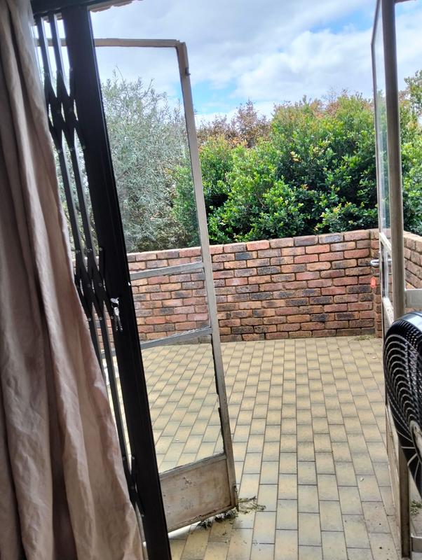 3 Bedroom Property for Sale in Birchleigh North Gauteng