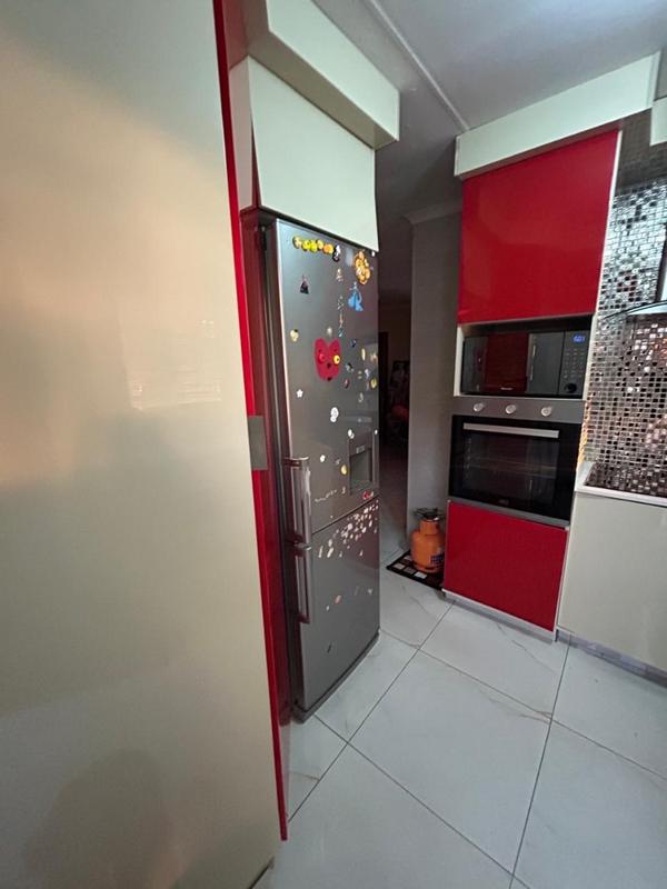 2 Bedroom Property for Sale in Birch Acres Gauteng