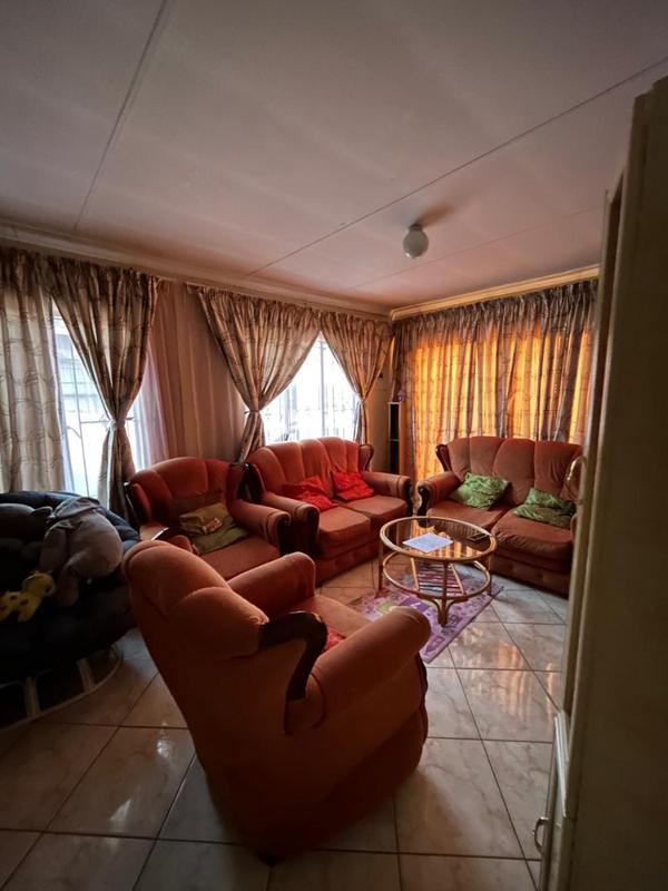2 Bedroom Property for Sale in Birch Acres Gauteng