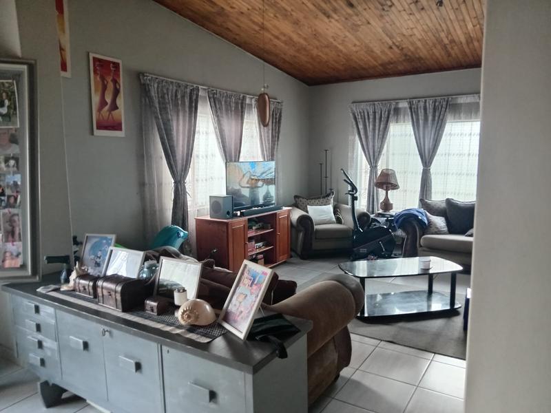 3 Bedroom Property for Sale in Pretoria Gardens Gauteng