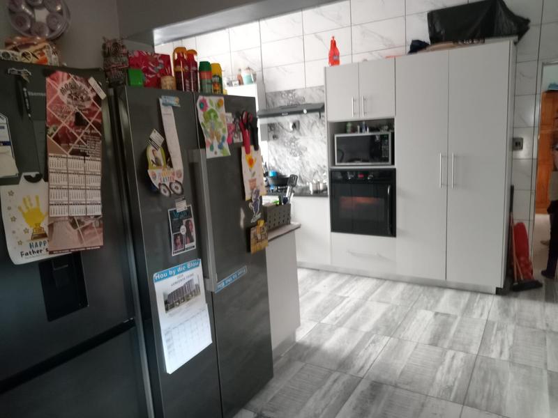 3 Bedroom Property for Sale in Pretoria Gardens Gauteng