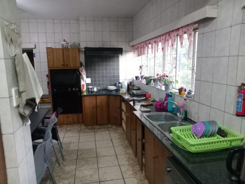 5 Bedroom Property for Sale in Pretoria Gardens Gauteng