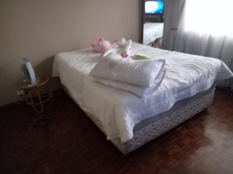 5 Bedroom Property for Sale in Pretoria Gardens Gauteng