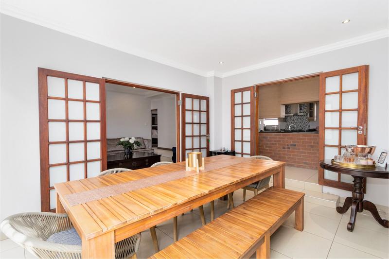 To Let 5 Bedroom Property for Rent in Broadacres Gauteng