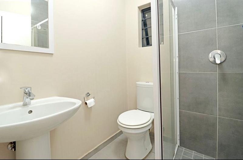 2 Bedroom Property for Sale in Vorna Valley Gauteng