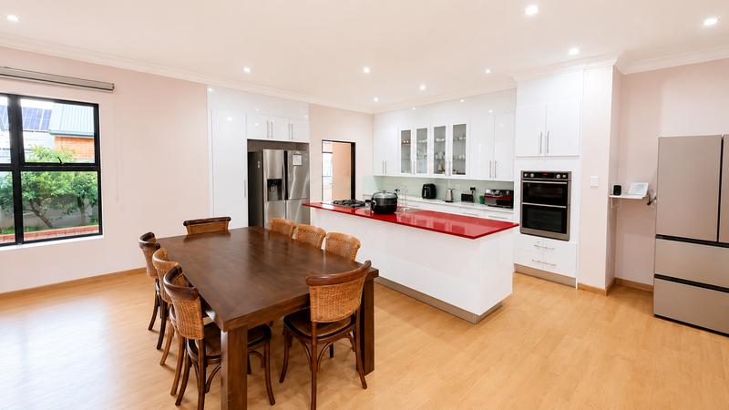 5 Bedroom Property for Sale in Midstream Ridge Gauteng