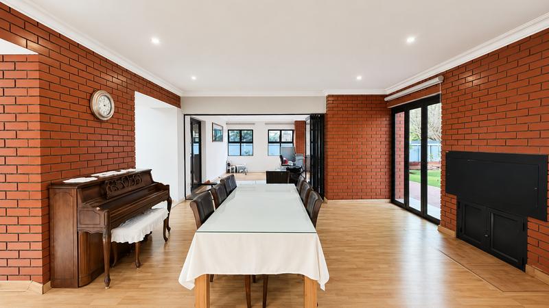 5 Bedroom Property for Sale in Midstream Ridge Gauteng