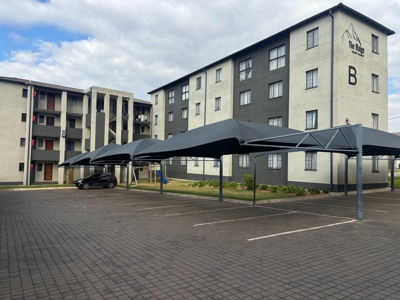 To Let 2 Bedroom Property for Rent in Fleurhof Gauteng