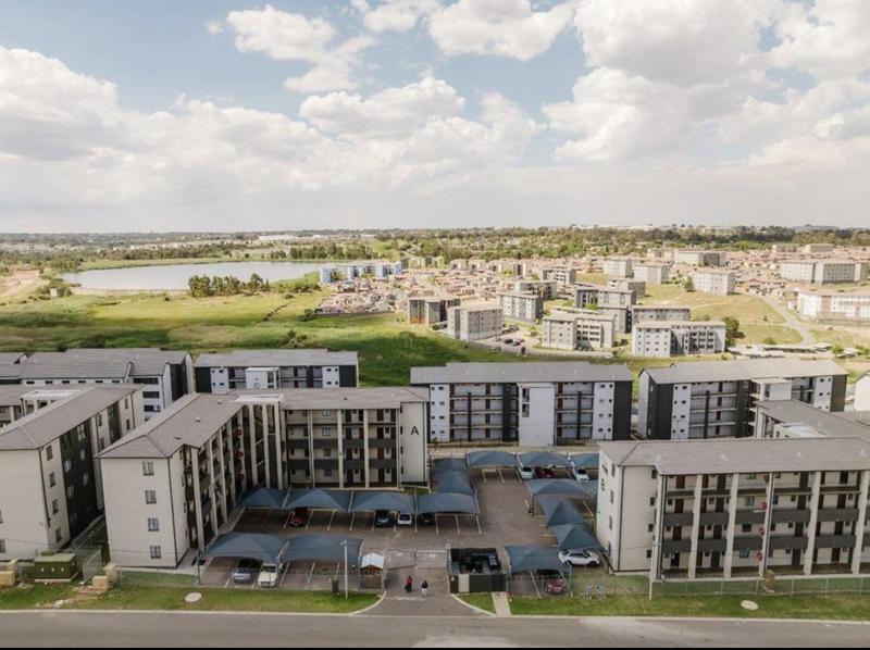 To Let 2 Bedroom Property for Rent in Fleurhof Gauteng