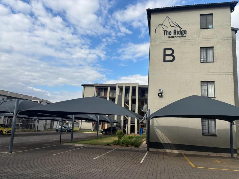 To Let 2 Bedroom Property for Rent in Fleurhof Gauteng