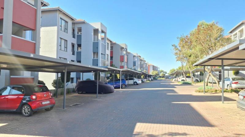 To Let 3 Bedroom Property for Rent in Barbeque Downs Gauteng