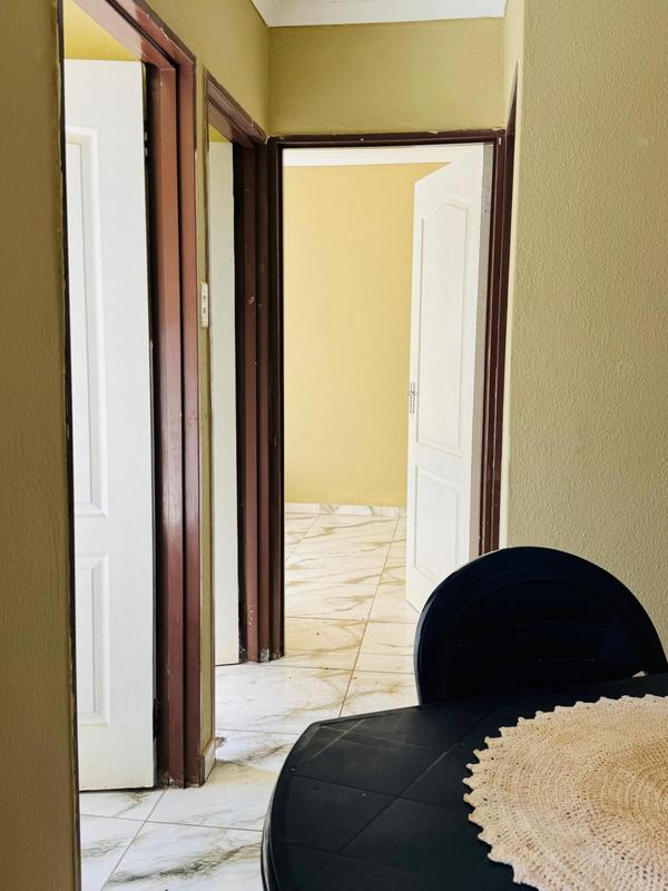 2 Bedroom Property for Sale in Dawn Park Gauteng