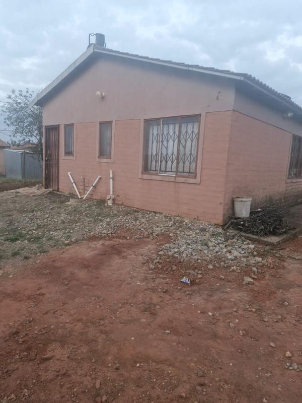 2 Bedroom Property for Sale in Lehae Gauteng