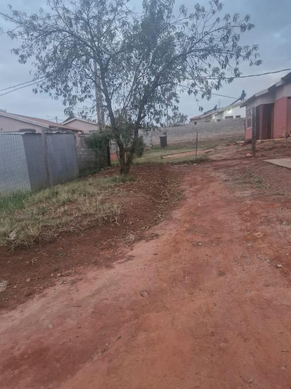 2 Bedroom Property for Sale in Lehae Gauteng