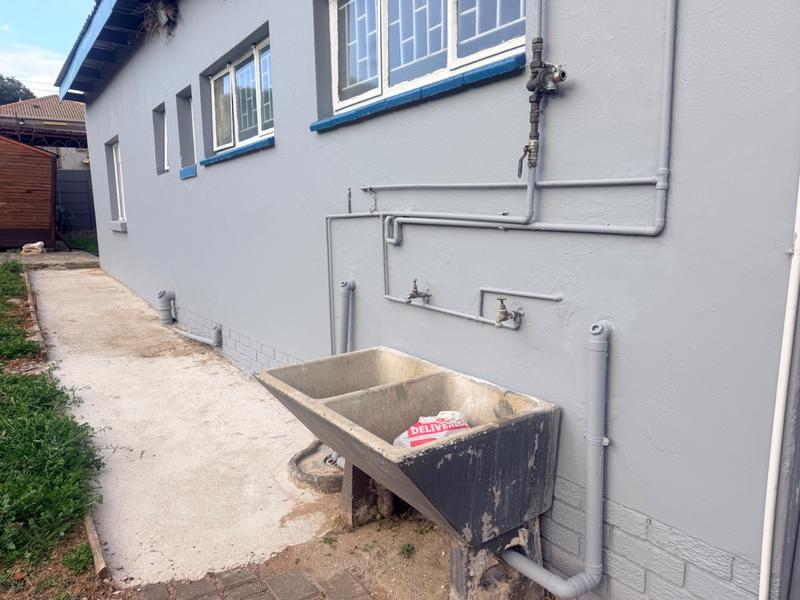 2 Bedroom Property for Sale in Erasmia Gauteng