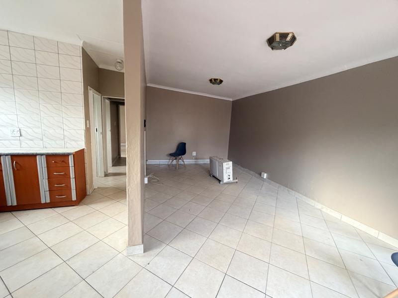 2 Bedroom Property for Sale in Erasmia Gauteng