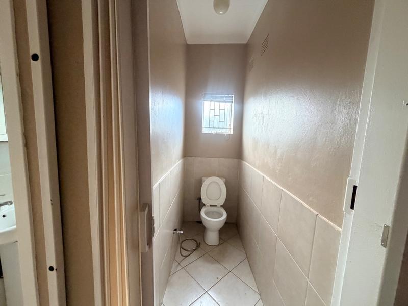 2 Bedroom Property for Sale in Erasmia Gauteng