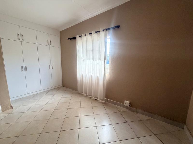 2 Bedroom Property for Sale in Erasmia Gauteng
