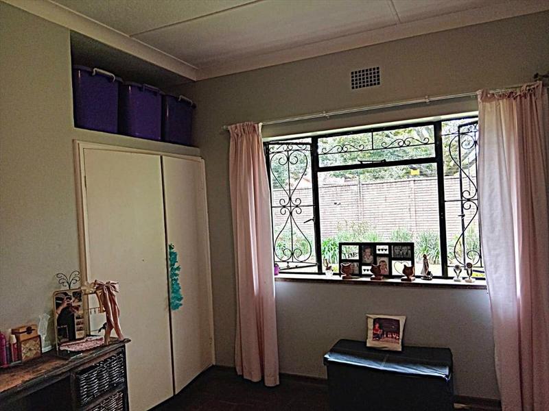 3 Bedroom Property for Sale in Parkdene Gauteng