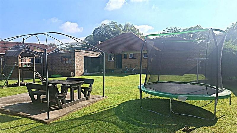 3 Bedroom Property for Sale in Parkdene Gauteng