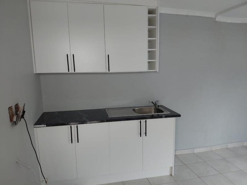 To Let 1 Bedroom Property for Rent in Cresta Gauteng