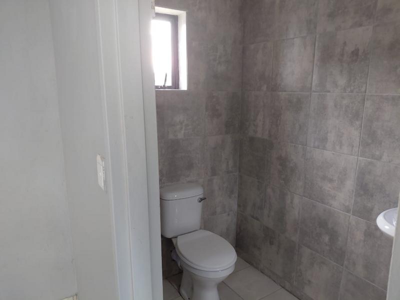 To Let 1 Bedroom Property for Rent in Cresta Gauteng