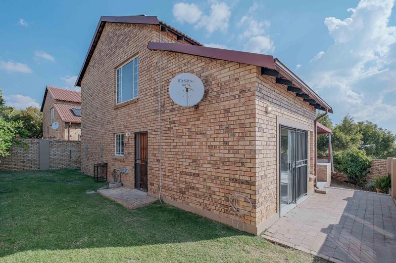 3 Bedroom Property for Sale in Amberfield Manor Gauteng