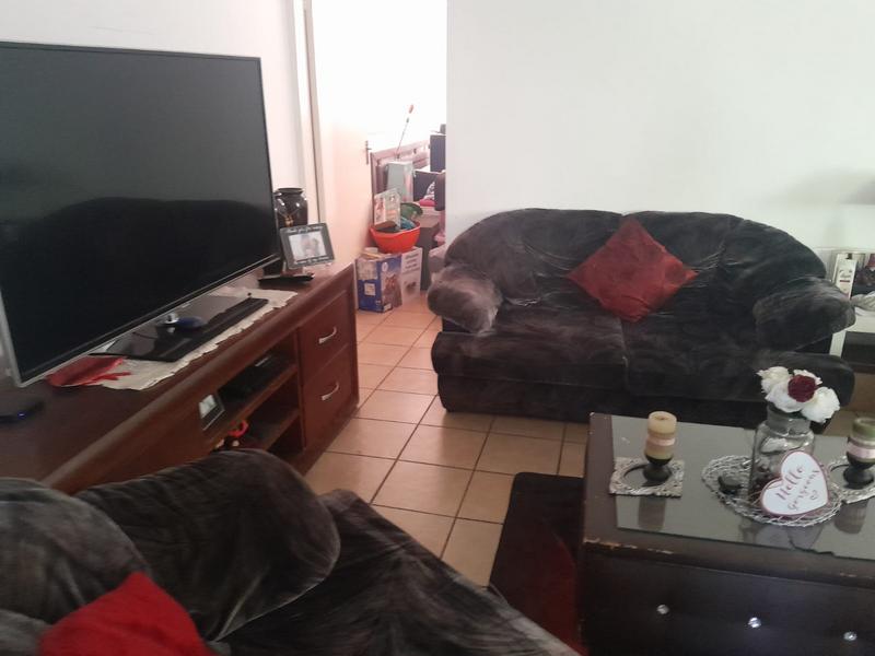 3 Bedroom Property for Sale in Klippoortjie Gauteng