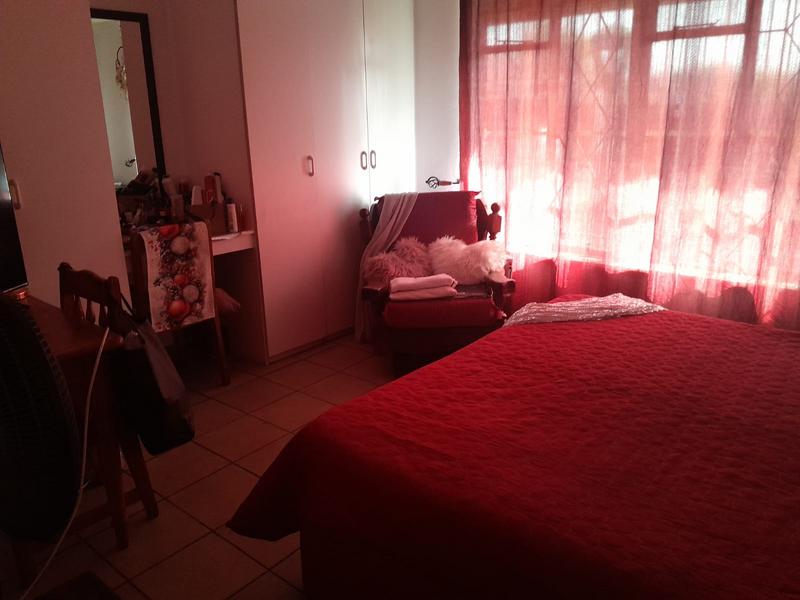 3 Bedroom Property for Sale in Klippoortjie Gauteng