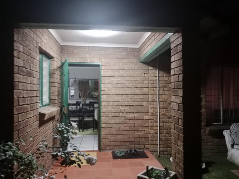 4 Bedroom Property for Sale in Dalpark Gauteng