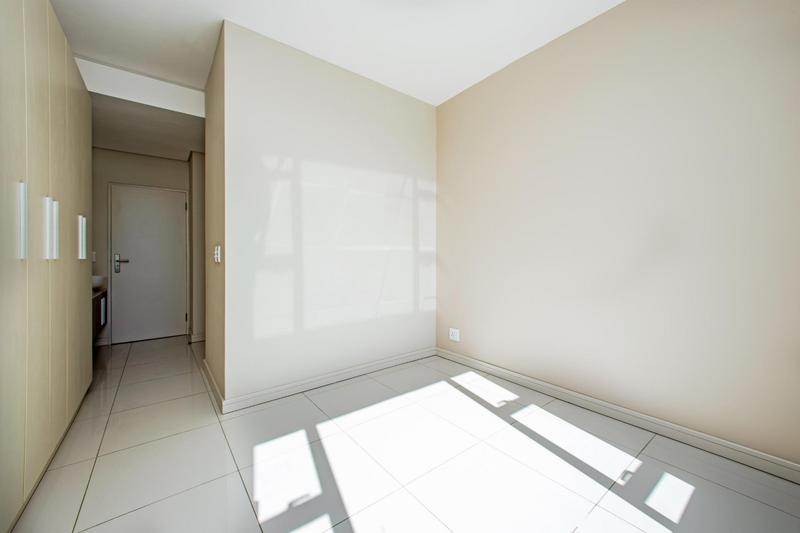 To Let 2 Bedroom Property for Rent in Rosebank Gauteng