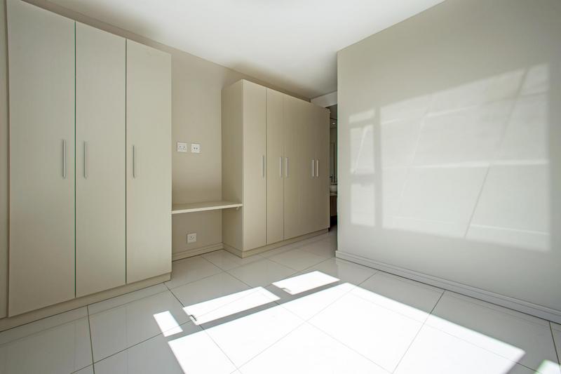 To Let 2 Bedroom Property for Rent in Rosebank Gauteng
