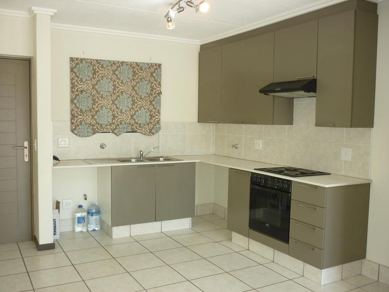 To Let 2 Bedroom Property for Rent in Paulshof Gauteng