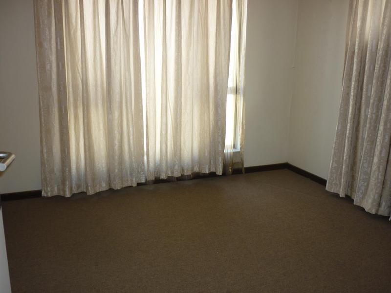 To Let 2 Bedroom Property for Rent in Paulshof Gauteng