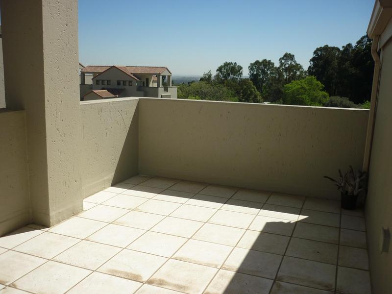 To Let 2 Bedroom Property for Rent in Paulshof Gauteng