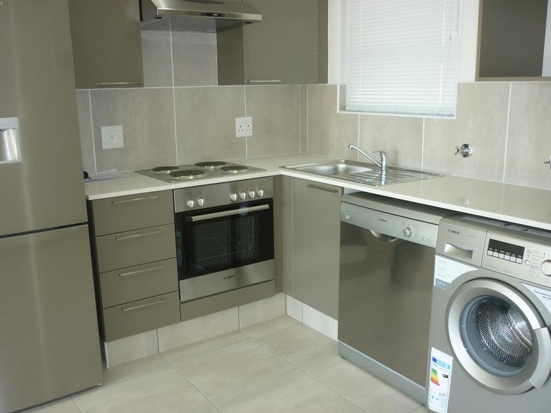 To Let 2 Bedroom Property for Rent in Sunninghill Gauteng
