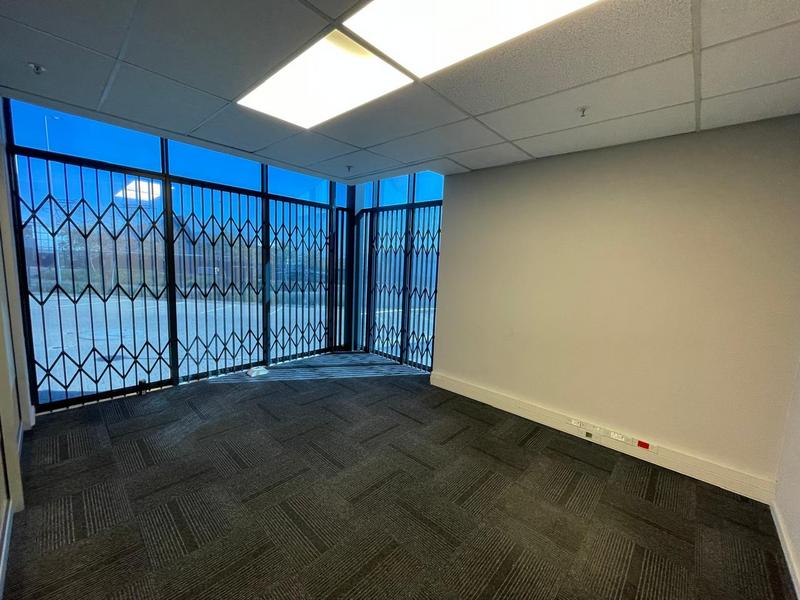 To Let Commercial Property for Rent in Louwlardia Gauteng